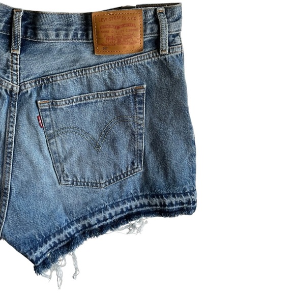 Levi's 501 Original Fit High Rise Blue Jean Shorts 31 Distressed Hem - Picture 7 of 14